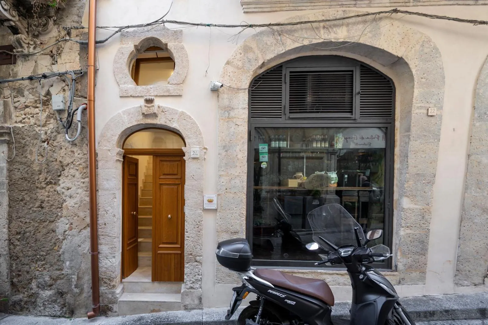 Palazzo Amalfitania Apartment Syracuse Italy